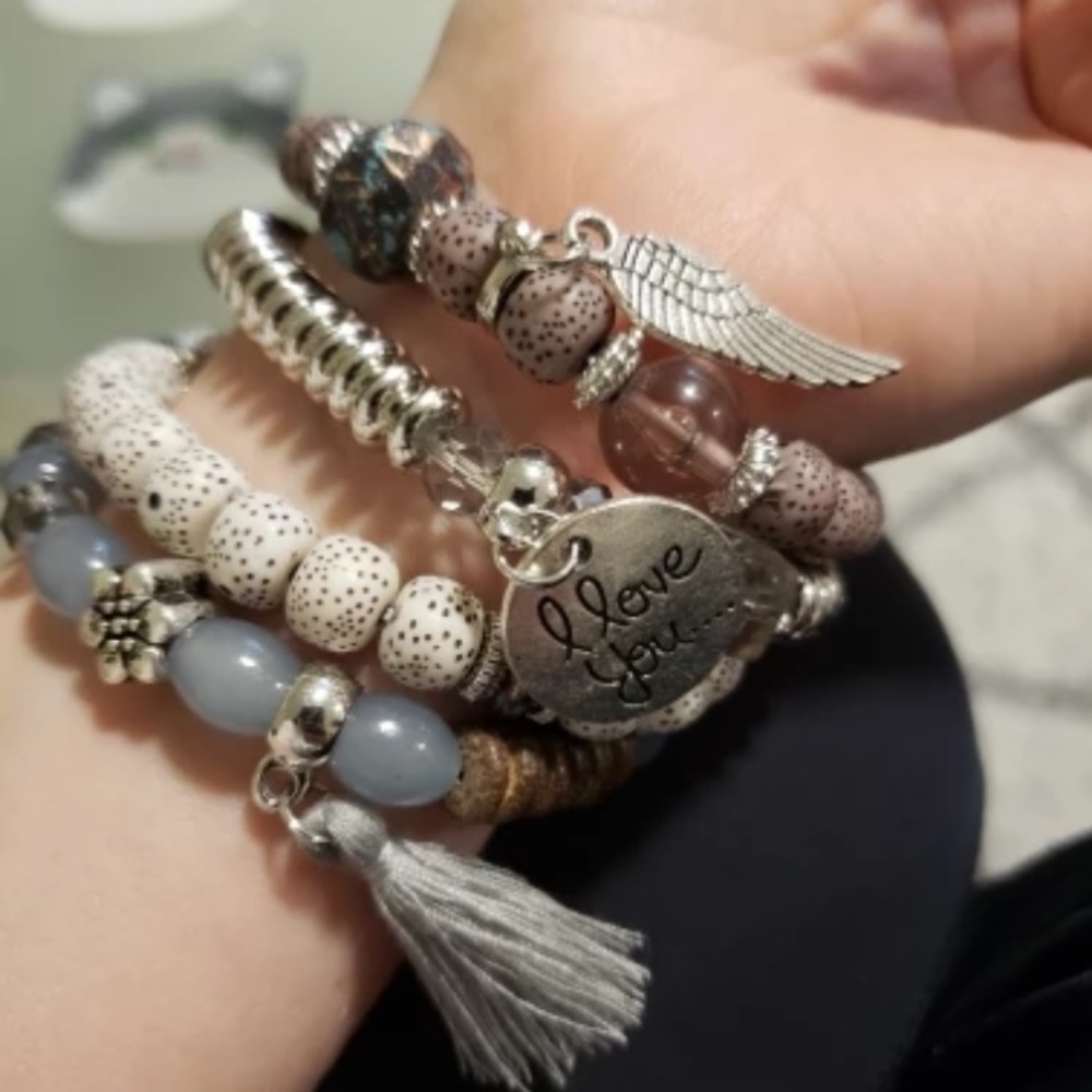 Woman bracelet